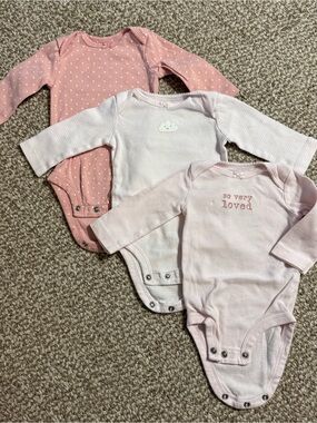 Lot of 3 Baby Girl Carter's Bodysuits White Pink So Very Loved Cloud Dot 3 Month